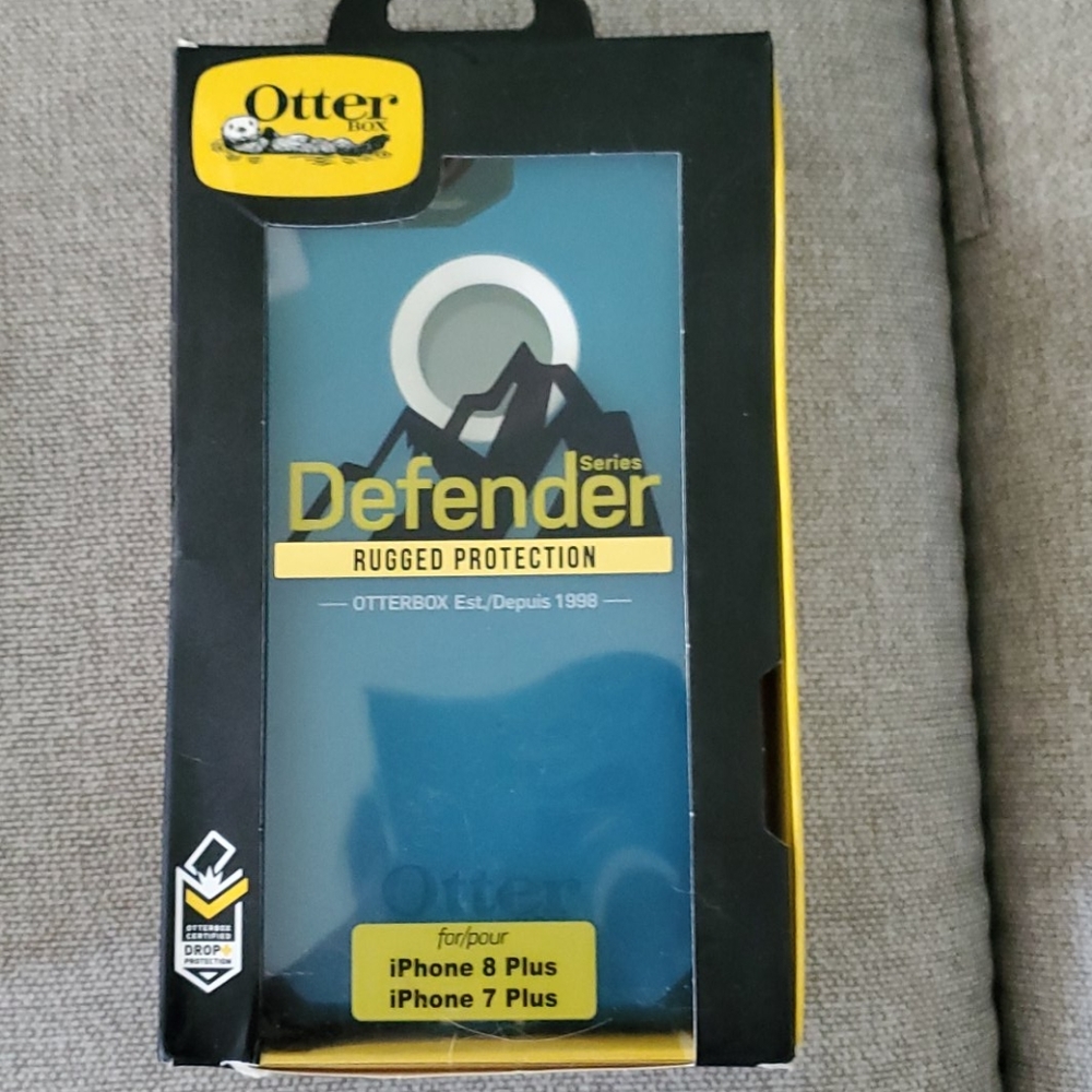 OTTERBOX FOR 7 OR 8 PLUS IPHONE